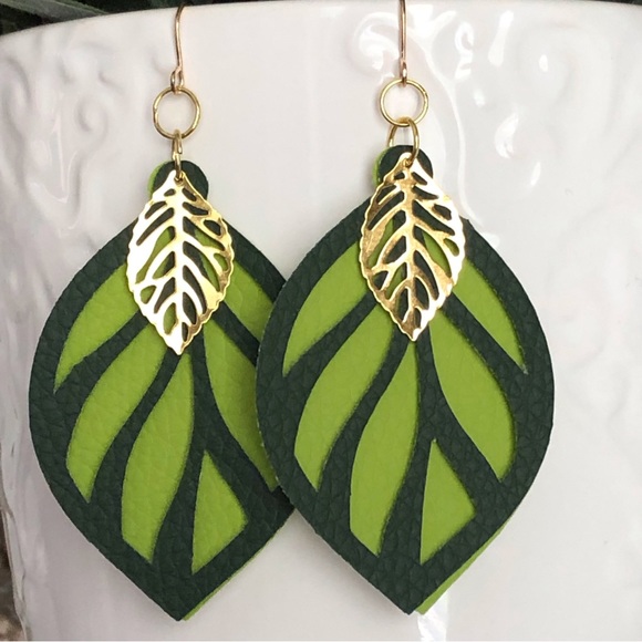 New Layered Faux Vegan Leather Dangling Leaves Handmade Earrings Green Floral - Picture 2 of 8
